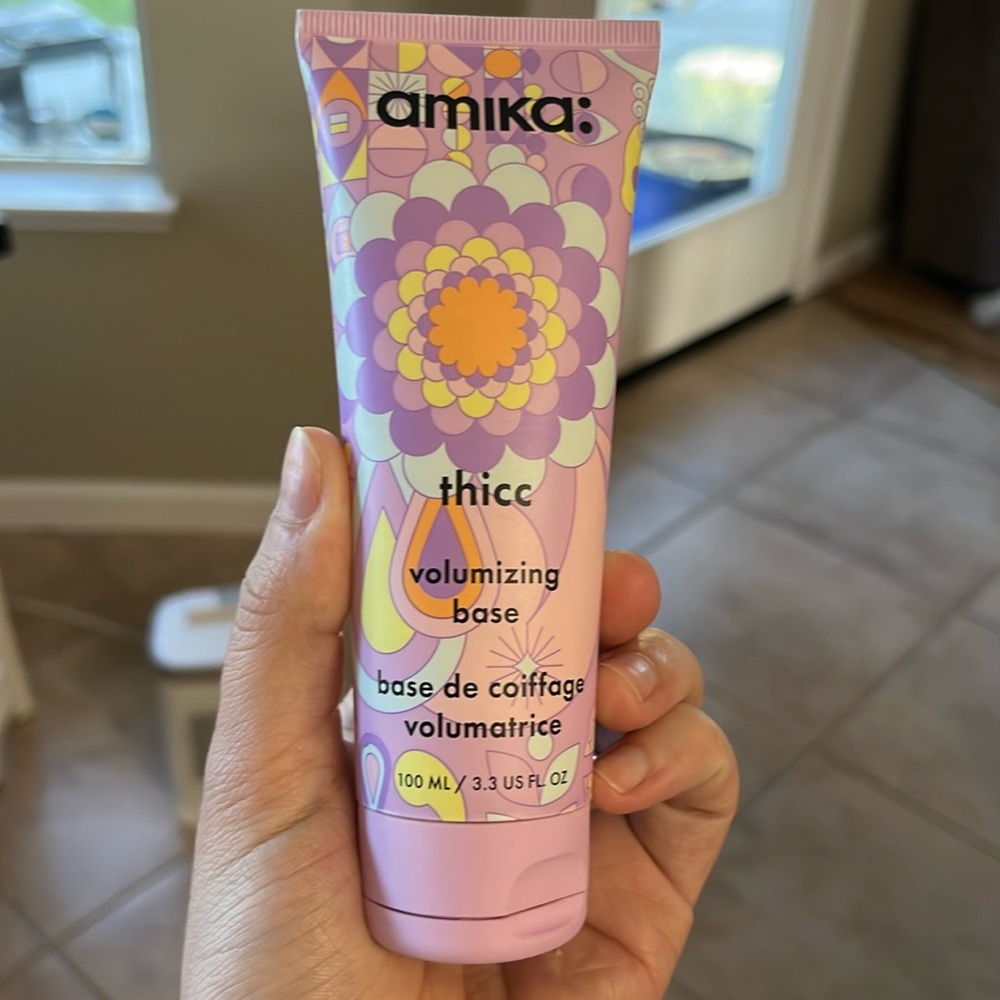 Amika Thicc